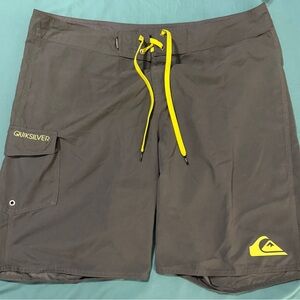 Quiksilver Men's Gray Board Shorts with Yellow Accents
